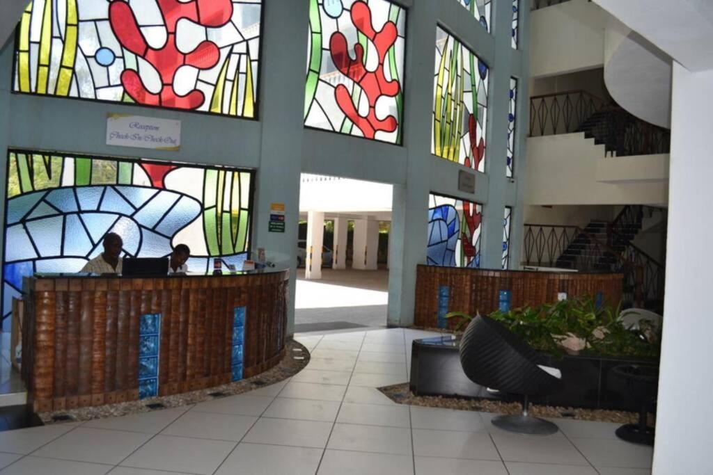 Cowrie Beach Haven Studio Apartment Mombasa Exterior foto