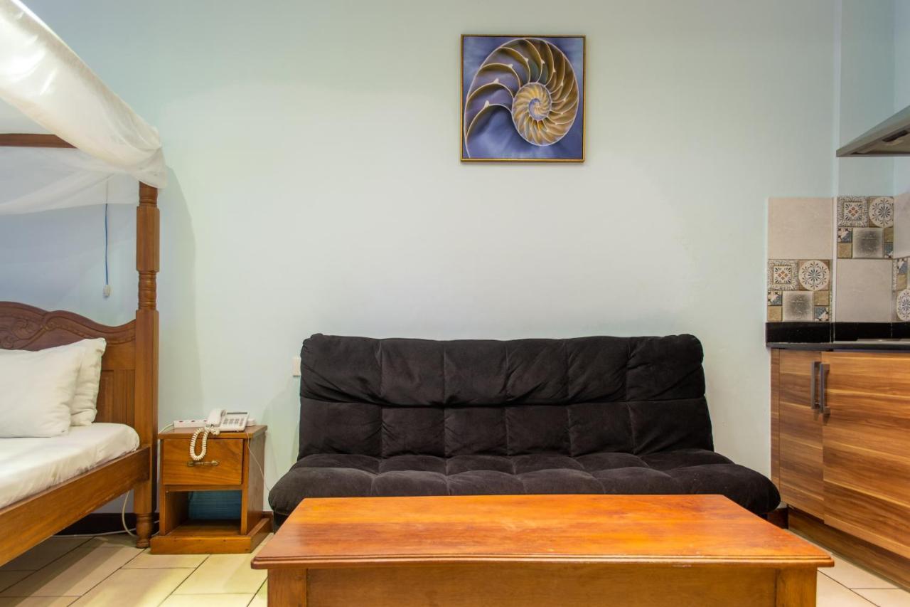 Cowrie Beach Haven Studio Apartment Mombasa Exterior foto